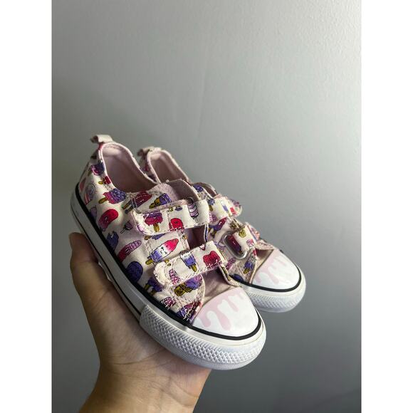 Converse Chuck Taylor All Star Sweet Scoops Canvas Sneakers Size 10 - Picture 1 of 6